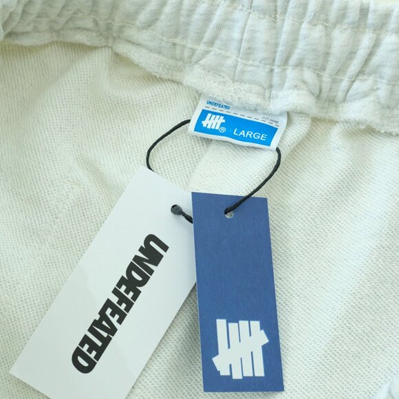 Undefeated Light Grey Casual Shorts - Picture 4 of 4